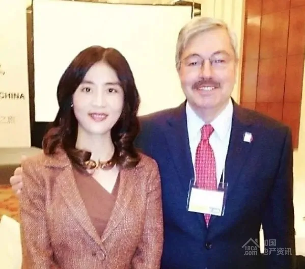突发!FBI紧急通缉华裔女律师!诈骗中国客户1200万美元 跑路了… | 加国地产资讯 -第8张 突发!FBI紧急通缉华裔女律师!诈骗中国客户1200万美元 跑路了… | 加国地产资讯 -第8张