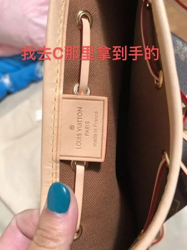 黑心人肉带!价值8000的LV小桶包被掉包!识破后竟被反咬一口! | 加国地产资讯 -第11张 黑心人肉带!价值8000的LV小桶包被掉包!识破后竟被反咬一口! | 加国地产资讯 -第11张